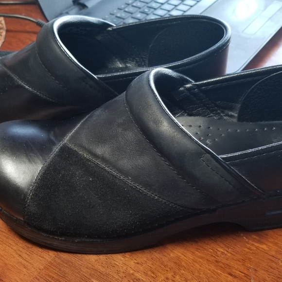 Dansko Shoes - Dansko clogs size 42 (womens 11)